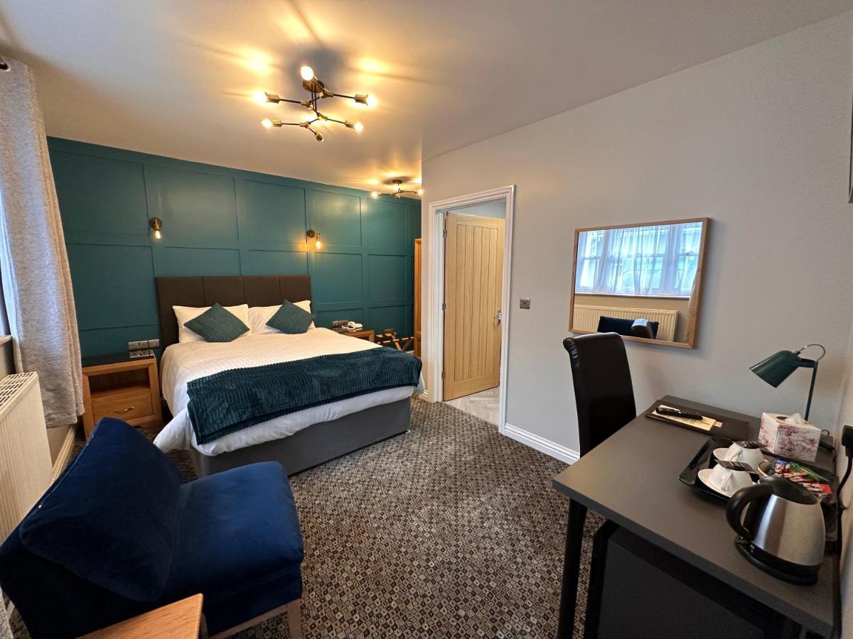 Spilman Hotel Carmarthen Dış mekan fotoğraf