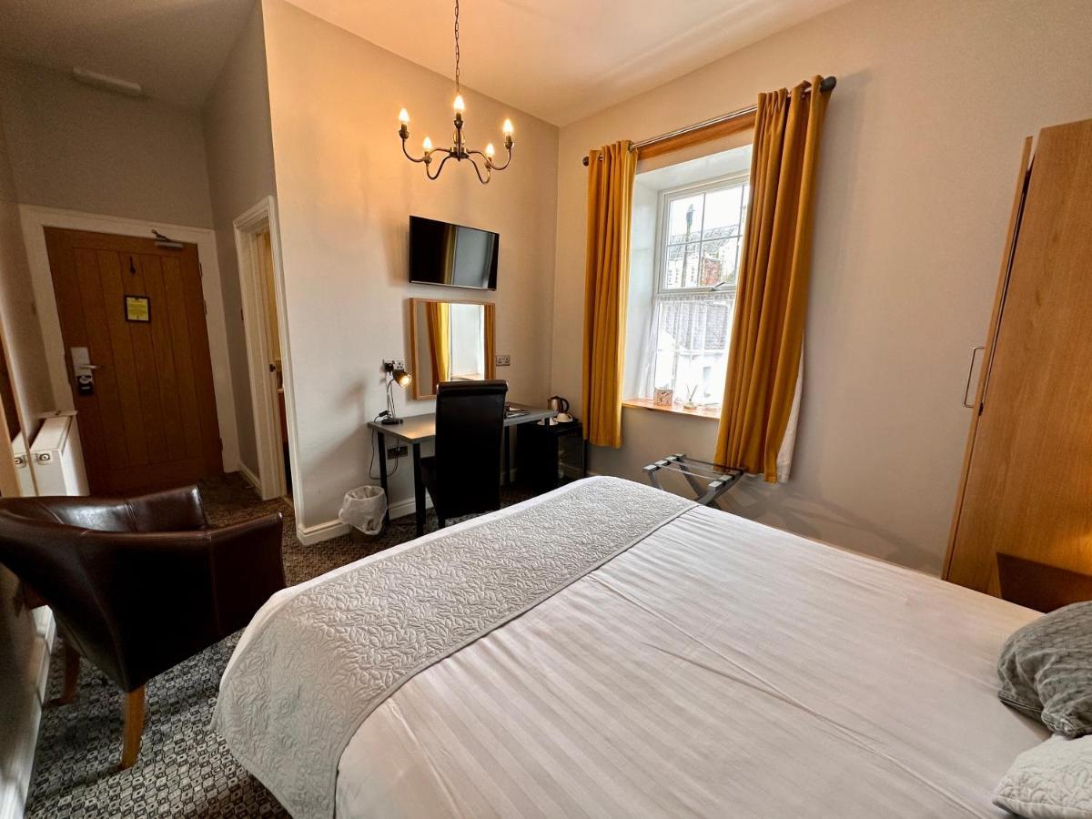 Spilman Hotel Carmarthen Dış mekan fotoğraf