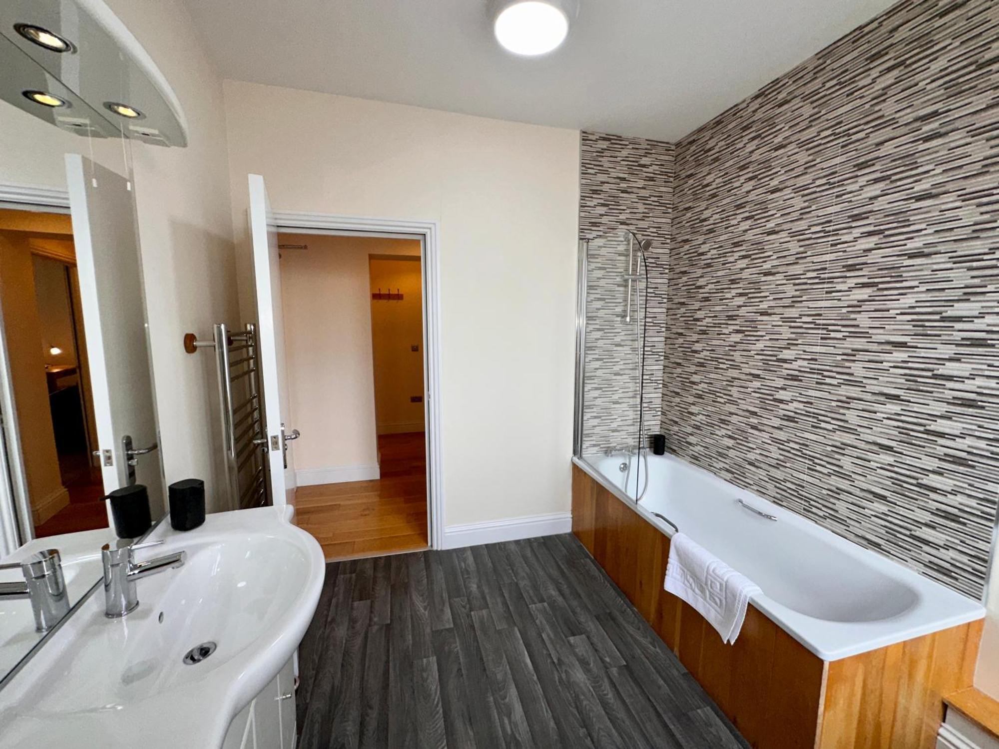 Spilman Hotel Carmarthen Dış mekan fotoğraf